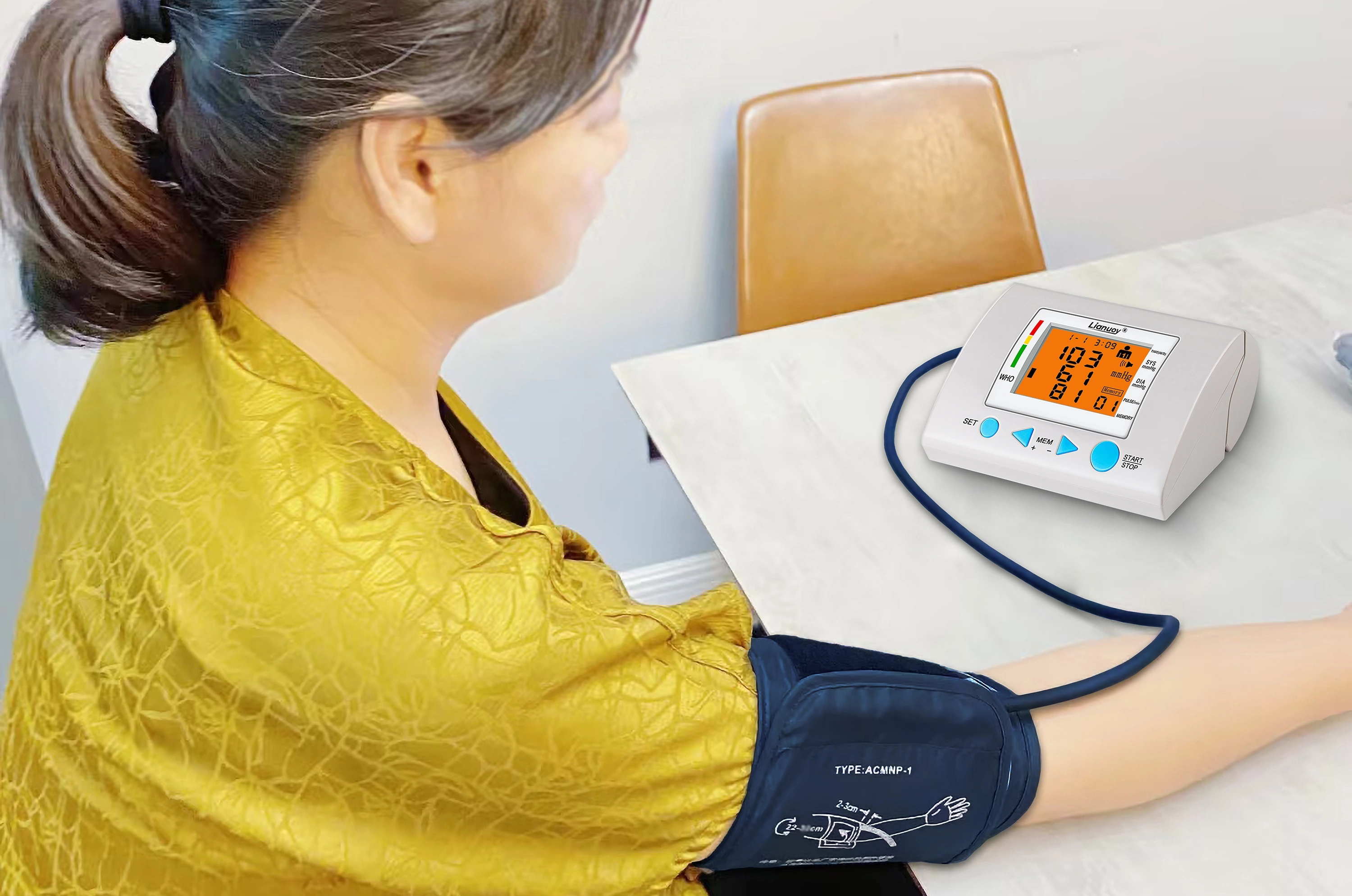 How Digital Blood Pressure Monitors Support Seniors and Chronic Disease Patients